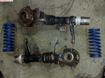 Se venden manguetas de saxo roscadas con muelle estrecho 200