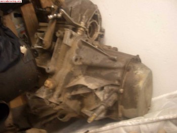 Vendo caja de cambios de 205 rally y 205 gti