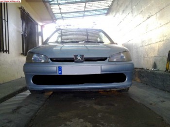 Antinieblas 106 gti/sport