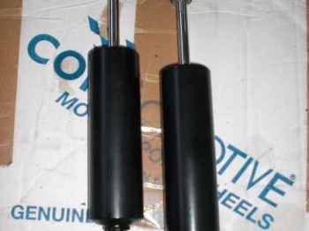 Vendo bilstein traseros gr.a saxo/ax/106