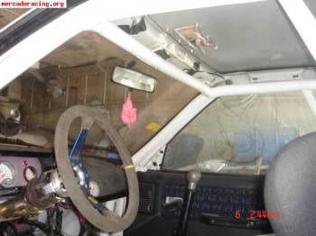 Carroceria de 205 con barras ejes y amortiguadores