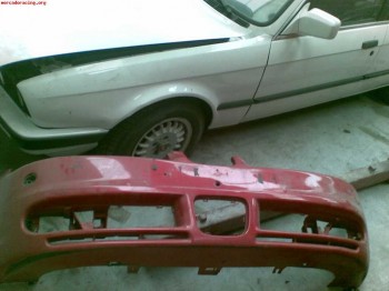 Vendo defensa delantera y aleron de leon fr