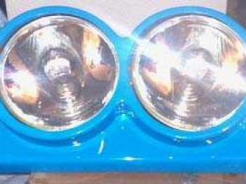 Parrilla trofeo saxo faros piaa y bombillas de 100 completa