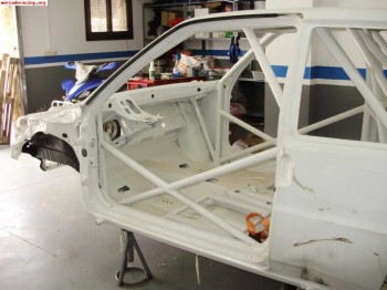 Vendo carroceria de peugeot 106 ph .1 barras multipunto spar