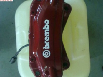Se venden pinzas brembo de 4 pistones 350€