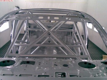 Se vende carroceria de carreras de mitsubishi evo ix