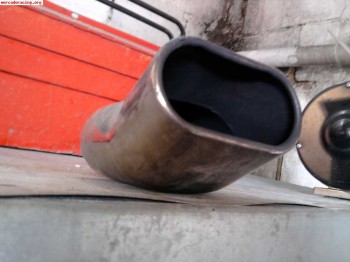 Vendo colin de escape ovalado acero inox en buen estado.30 e