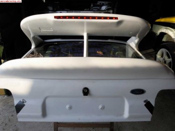 Porton trasero ford escort cosworth 