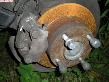 Pinzas traseras tipo ax a1/2,kitcar...o para ax saxo 106