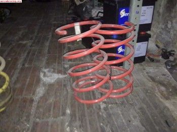 Se  venden muelles de asfalto para 205, 206 y saxo