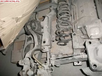 Se venden ejes del y tras grupo vw