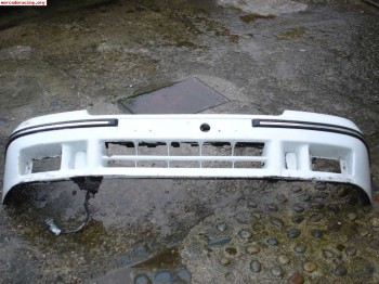 Defensa delantera de clio 16v 