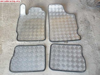 Alfombras metálicas clio 16v