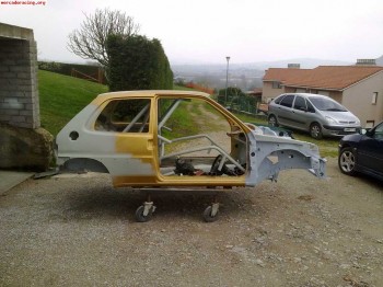 Carroceria documentada de saxo vts 16v