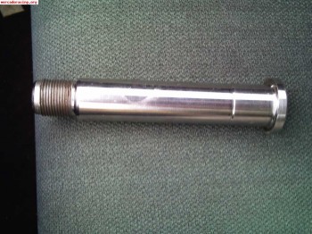 Espigos para buje saxo 106