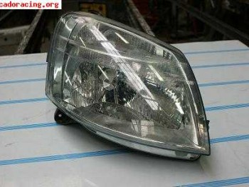 Vendo faro de peugeot partner