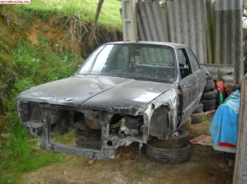 Carroceria de 325ix precio 300€€