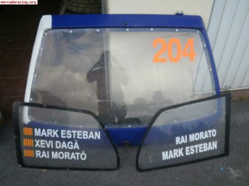 Capot trasero, cristales laterales (metacrilato) y focos 106