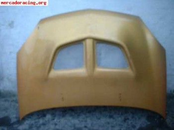 Capot clio con entrada