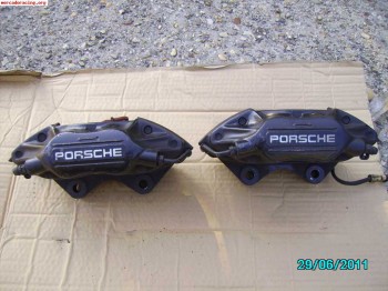 Pinzas de freno cuatro pistones