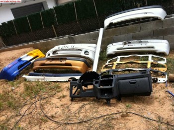 Se venden parachoques de 106 rallye y de saxo