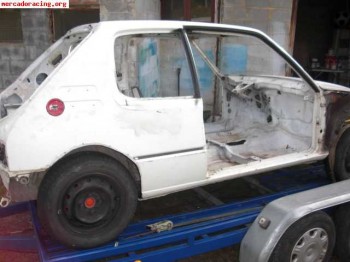Vendo carroceria documentada de 205 gti, y/o carroceria ente