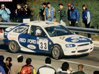 Carroceria 3p. escort rs2000, 150€