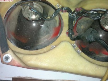 Parrilla de faros saxo