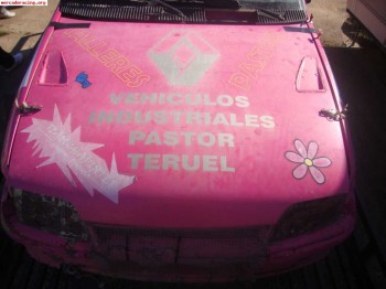 Vendo porton delantero y trasero d fibra