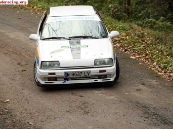 Piezas de 19 16v y clio 16v 