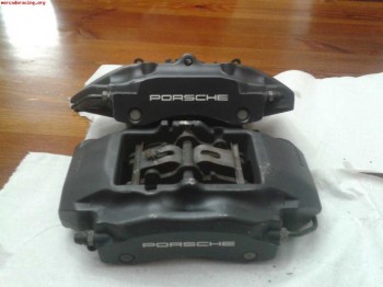 Pinzas brembo y bomba hidráulica de porsche