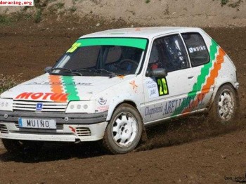 Carroceria de 205  con barras y ejes