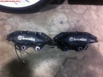 Pinzas brembo 4 pistones!!!!