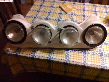 Vendo parrilla de faros