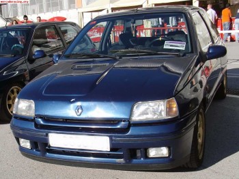 Vendo capó de clio williams