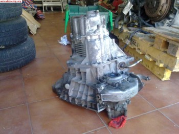 Vendo caja de 6 marchas 306 gti 350 €