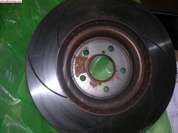 Discos de freno rallados se subaru impreza sti año 2002