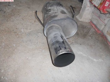 Se vende linea de escape  de 205 rallye 