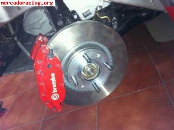 Se venden pinzas brembo 4 pistones con discos casi nuevos y 
