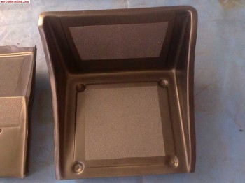 Reposapies piloto-copilto citroen saxo/peugeot 106.