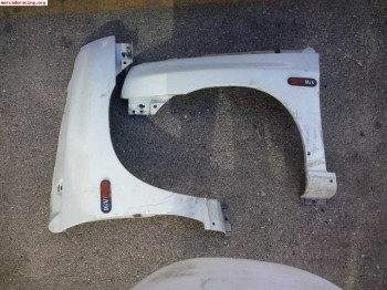 Clio 16v ´91 capot y aletas delanteras