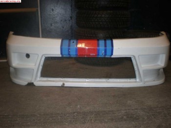 Se vende parachoques focus wrc (mk1)