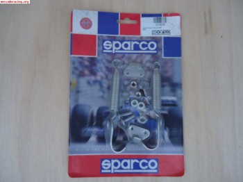 Vendo 1 juego de cierres porton trasero sparco.