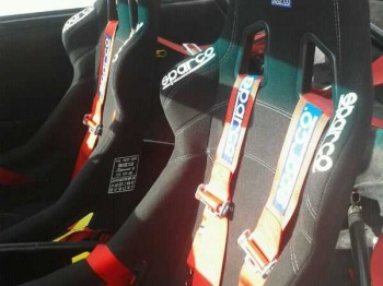 Vendo pareja de baquets sparco sprint, vigentes y con soport