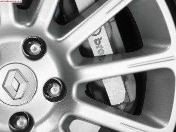 Pinzas brembo 4 pistones clio sport 197cv