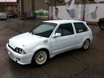 Vendo carrocería de ax gti, con documentación e itv de compe