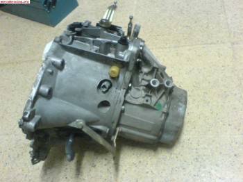 Caja cambios de 206 gti año 2002  perfecto estado , se desmo
