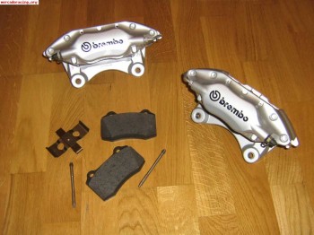 Pinzas brembo nuevas a estrenar ford focus rs mk1