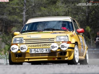 Vendo varios paraxoques trasero r5 gt turbo