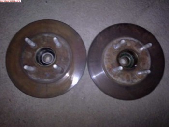 Discos traseros con esparragos clio 16v